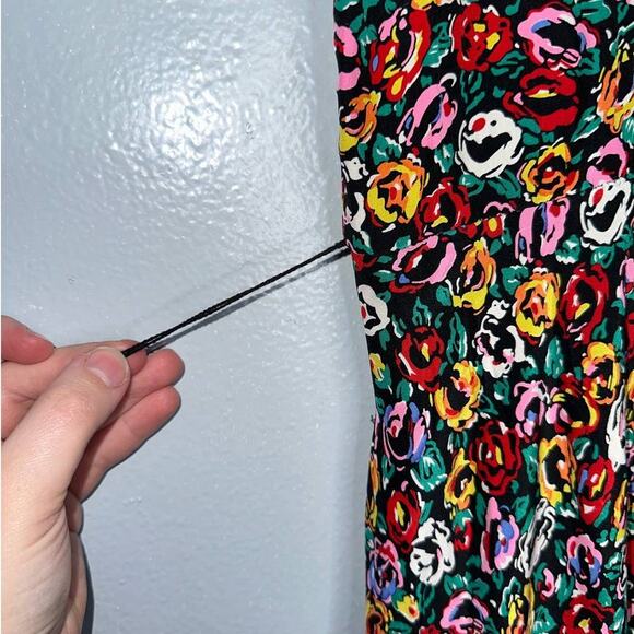 Outline Debora Kuchme Vintage Micro Floral Midi Dress Size 6 Red, Green, Black - Picture 7 of 12